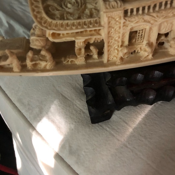 Vintage Chinese Carved Boat - Picture 3 of 11